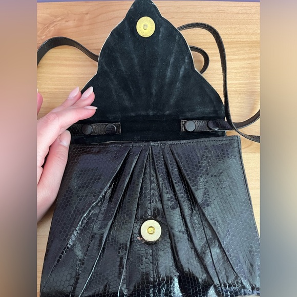 Vintage Black and Cream Snakeskin Evening Bag - Picture 7 of 7